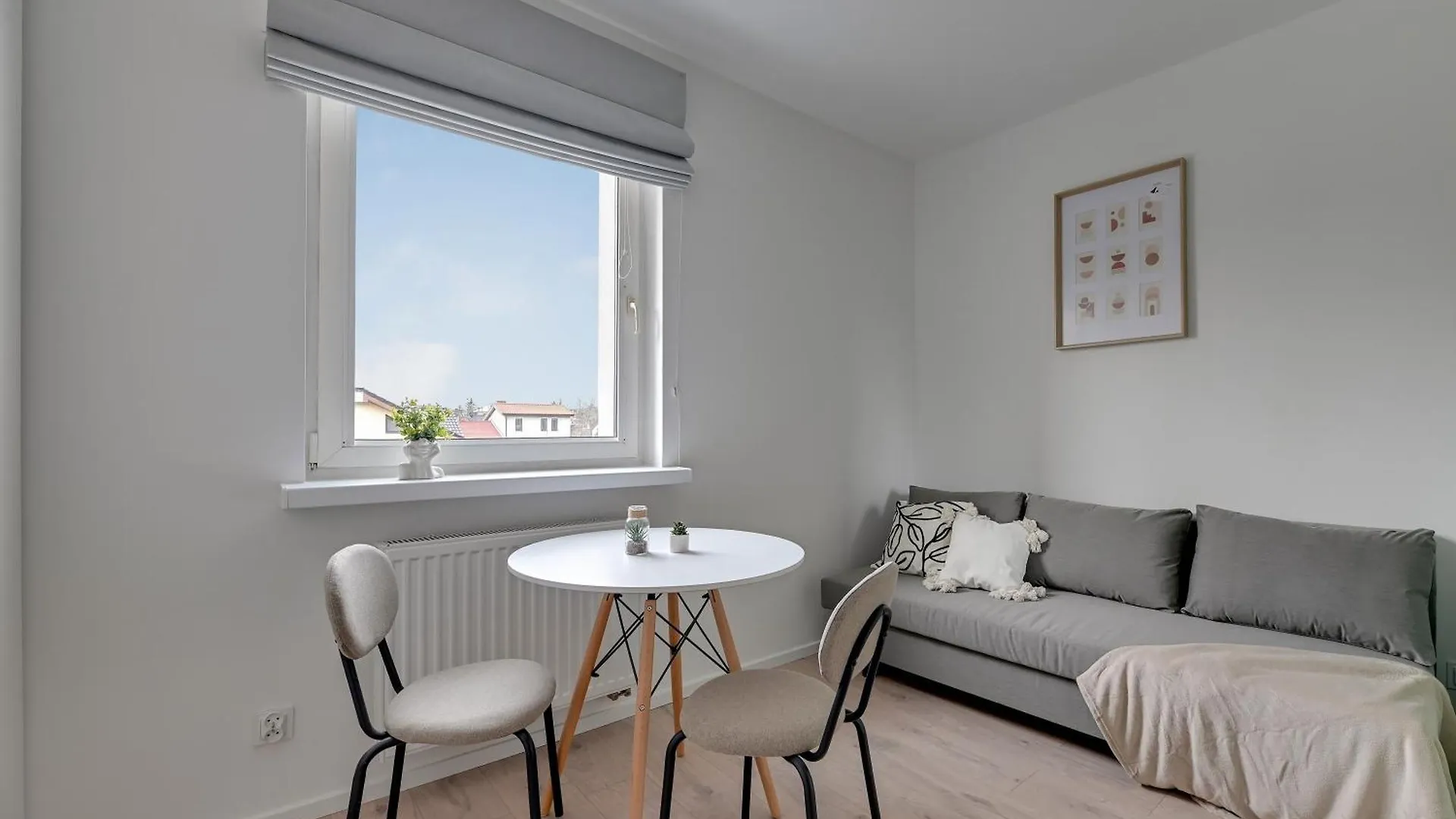 Gdańsk Urban Oasis Studios by BookingHost
